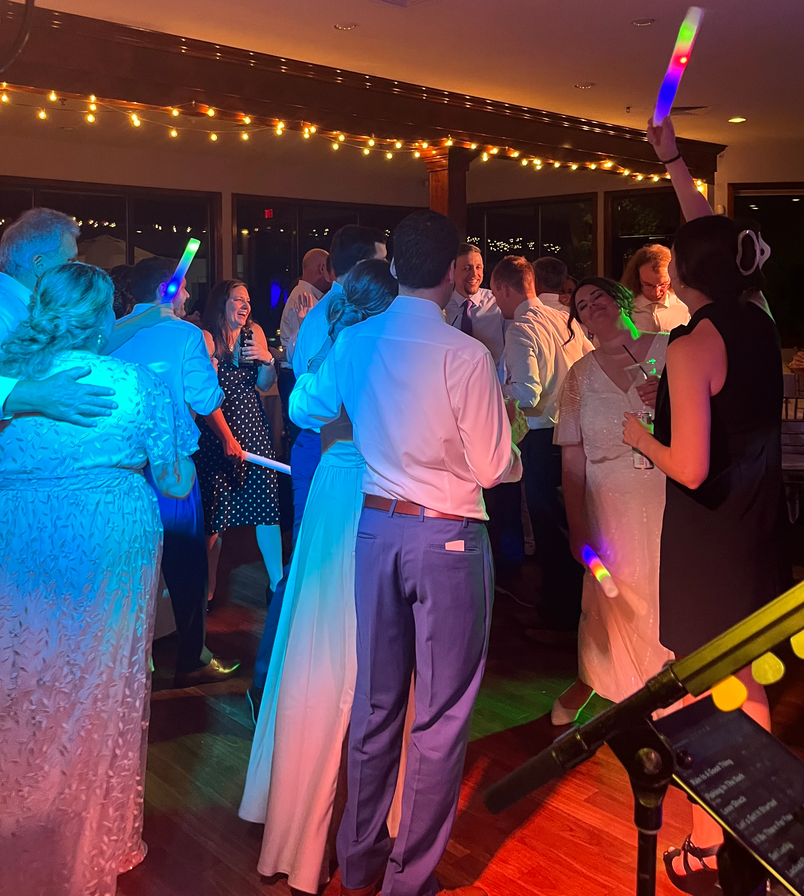 Packed dance floor at Stonebridge Golf Club wedding reception